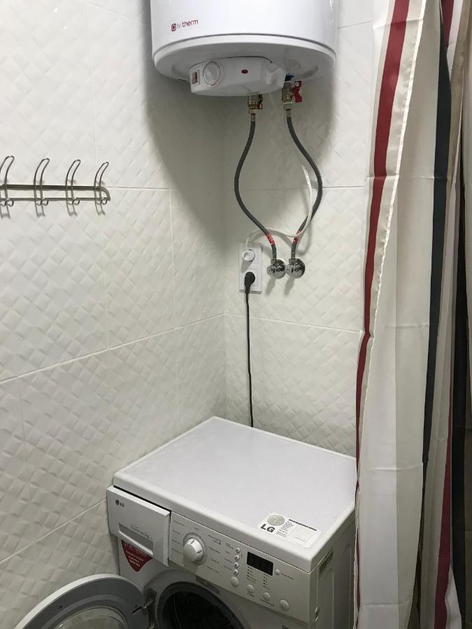 Ferienwohnung Киев Сдам Посуточно Ул Доброхотова 28 Daily Rent Kyiv St Dobrokhotova 28 Exterior foto